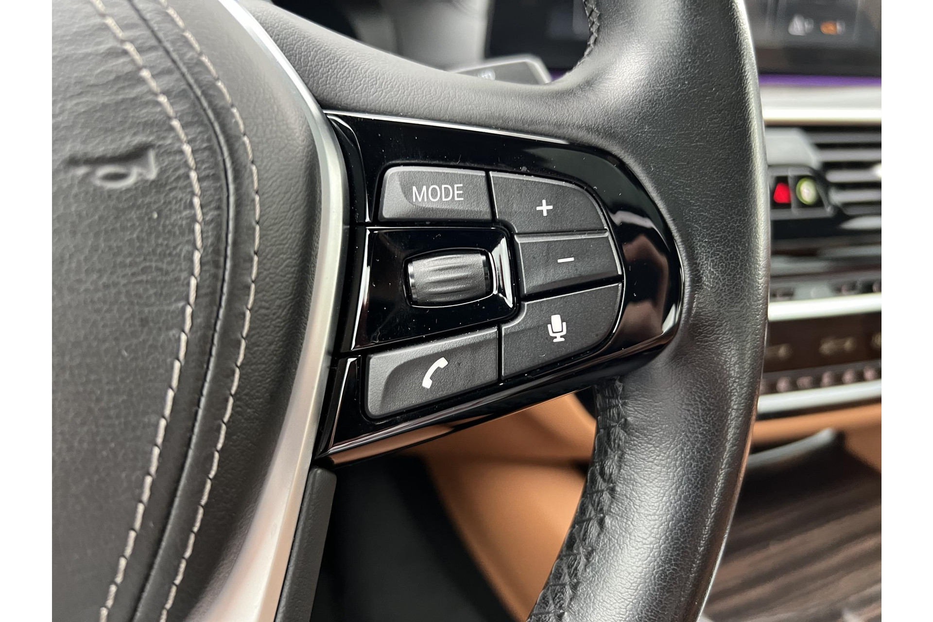 BMW 5 Serie 520d High Executive*DAKJE*HUD*CRUISE*NAVI.PROF*LED